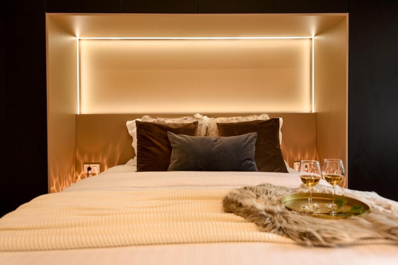 Calea Victoriei Modern Studio - Escape In The City Center Bucureşti Ngoại thất bức ảnh