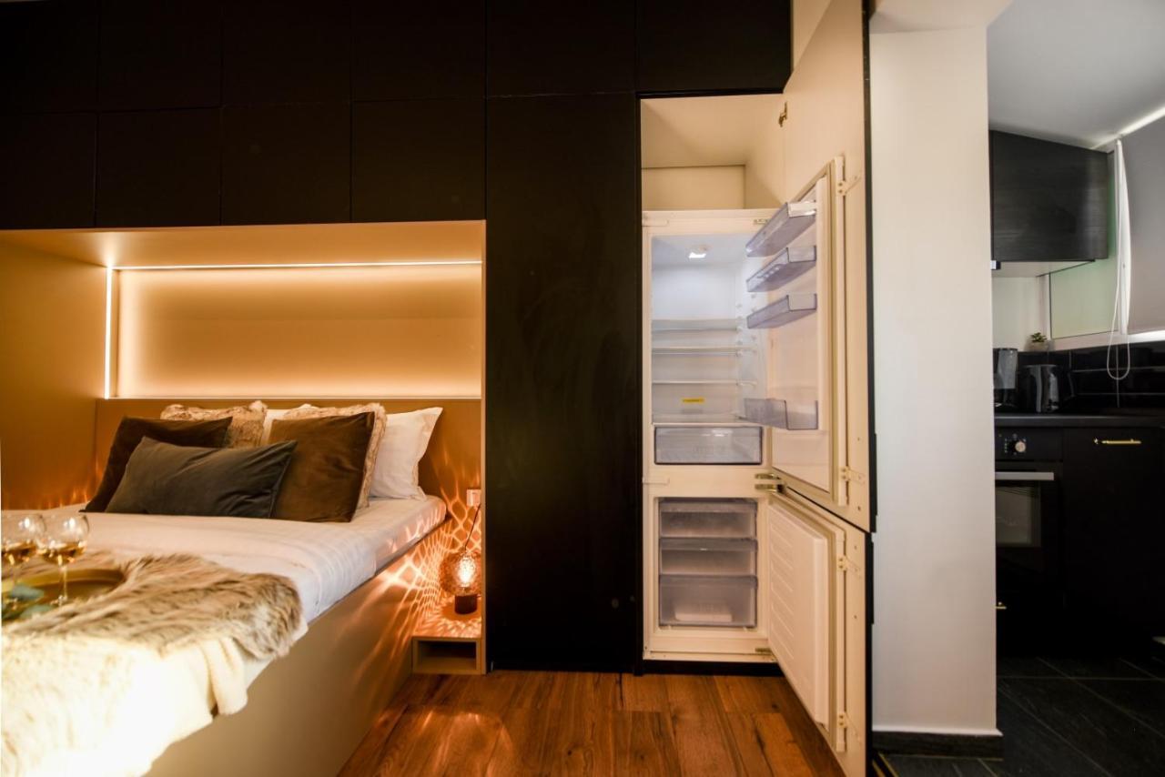 Calea Victoriei Modern Studio - Escape In The City Center Bucureşti Ngoại thất bức ảnh