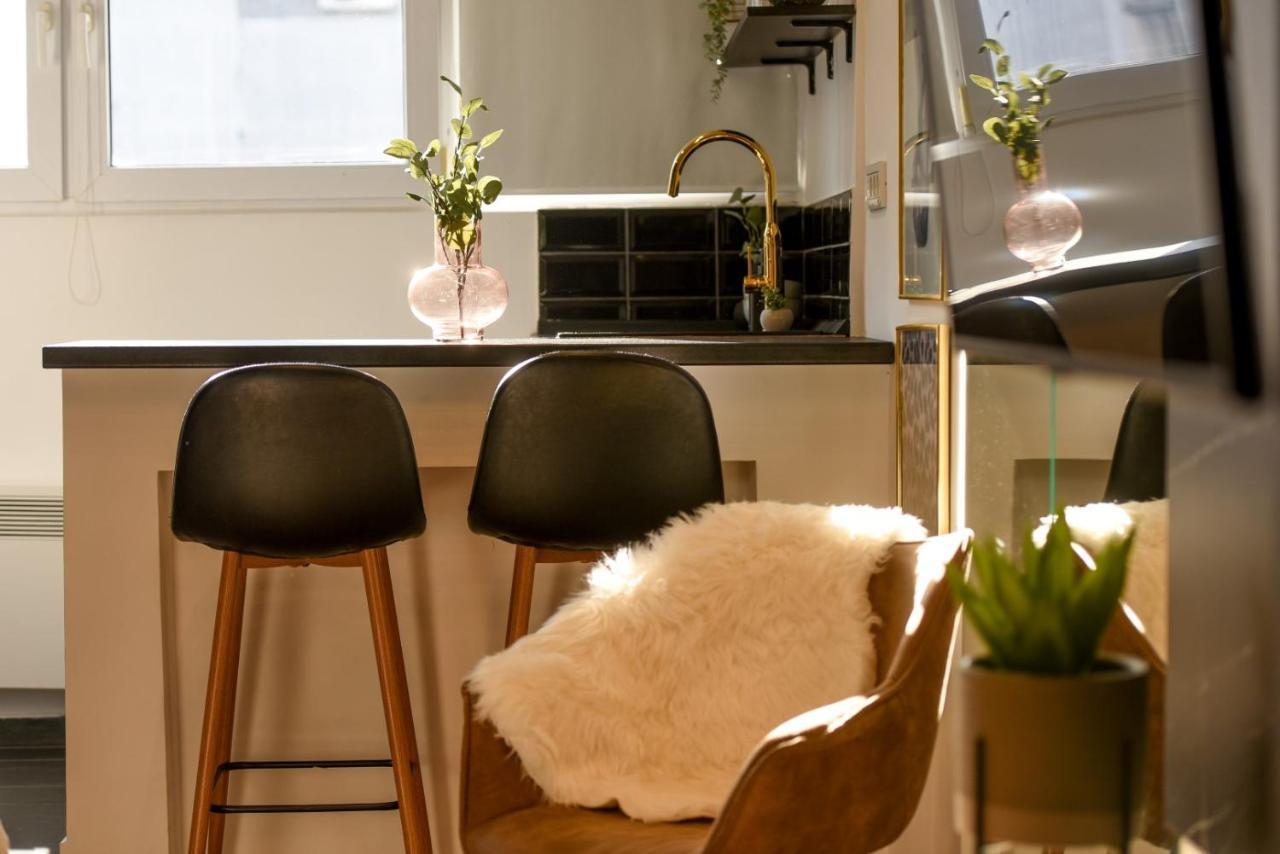 Calea Victoriei Modern Studio - Escape In The City Center Bucureşti Ngoại thất bức ảnh